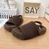 Sandálias de Tira Única de Couro Genuíno Fosco com Lã de Cordeiro, Novidade Outono 2026, Femininas, Confortáveis, Versáteis, Casuais, Sola Plana, Sapatos Peludos