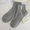 Calcetines con letra C para mujer, de tubo corto, para primavera y otoño, deportivos, de verano, para correr, de tubo blanco, fabricantes al por mayor