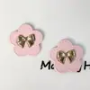 Accesorios Rosas de Oso en Forma de Corazón Más Vendidos para Fundas de Teléfono, Pinzas para el Cabello, Zuecos DIY, Materiales de Decoración para Zapatos al por Mayor