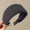 Diadema retro de ala ancha con lunares, adecuada para frentes amplias, para lavarse la cara, uso diario, versátil, ligera y que irradia una vibra lujosa y sofisticada