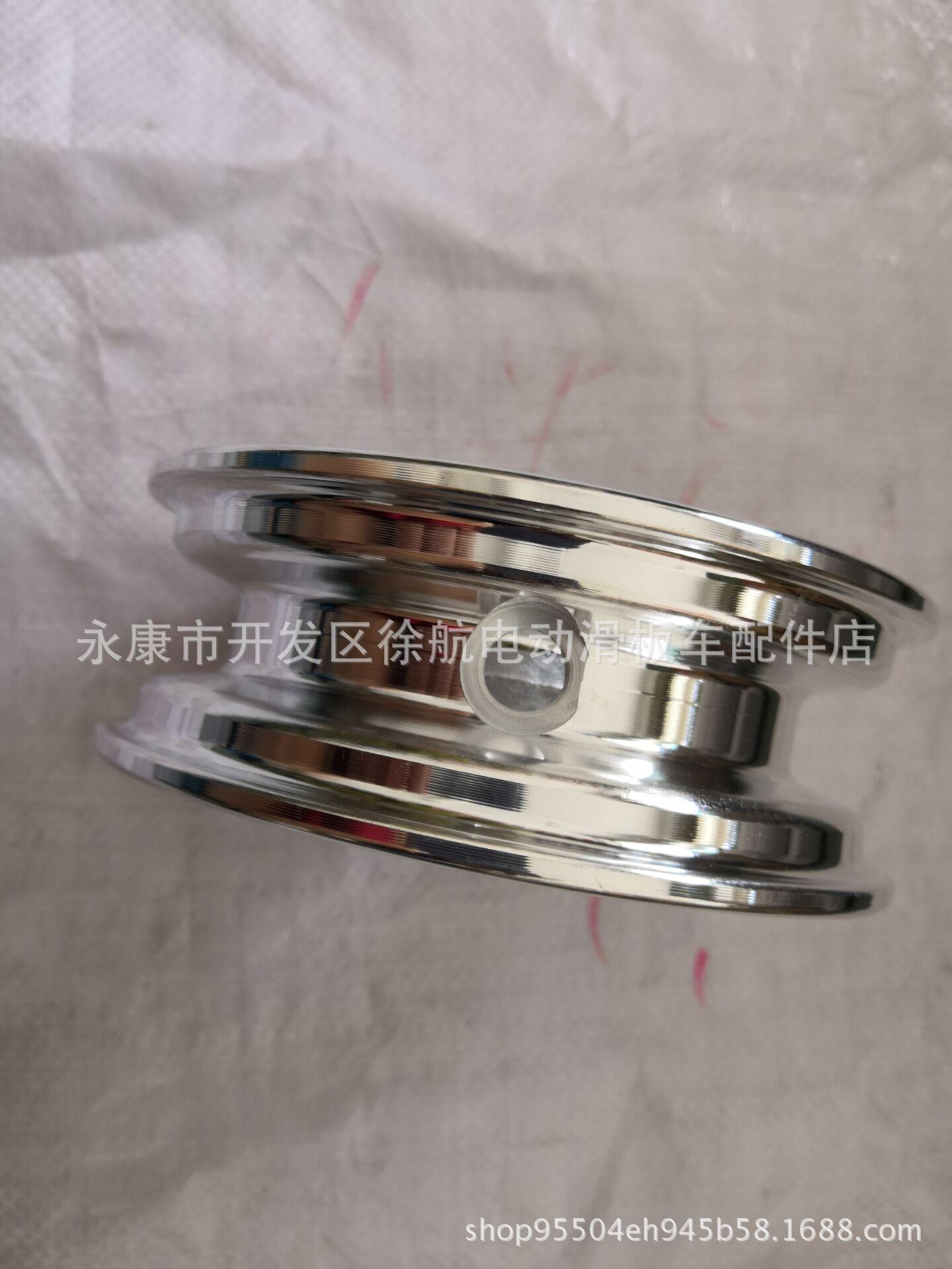 08E0532C34D59AB951F65B9BA1B322