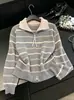 Casaco suéter listrado de gola alta novo para outono e inverno, moda universitária estilo coreano para mulheres, solto e casual para o trabalho
