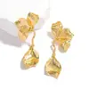 Nuevos pendientes geométricos florales transfronterizos europeos y americanos con textura de moda tridimensional, pendientes de alta gama estilo ins para el día a día
