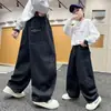 Pantalones para Niños Otoño 2026 Estilo Nuevo Niños Medianos y Grandes Ropa de Otoño Jeans de Pierna Curva Niños Niños Primavera y Otoño Casual Pantalones Largos