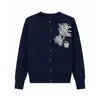 Cardigan de Tricô com Flores de Lantejoulas e Pérolas Feito à Mão para Mulheres da Nanyou Heavy Industry, Suéter Casaco de Lã Mista com Gola Redonda