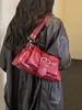 2026 Nueva Bolso de Motocicleta de Moda, Bolso de Mano Trendy de Primavera, Bolso de Hombro Versátil de Nicho, Bolso de Axila Vintage de Alta Gama para Mujer
