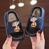 Novedad verano EVA chanclas para niños niñas baño interior baño bebé casa antideslizante Nezha estilo nuevo