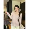 Yinhe, camiseta marrón de manga larga con cuello en U para mujer, estilo coreano de otoño, holgada y casual, con hombros de ajuste regular, perfecta como capa base