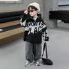 Conjunto de Malha Masculino para Primavera e Outono Estilo Coreano Lindo Casual Infantil Conjunto de Duas Peças Roupas para Bebês e Crianças Pequenas Comércio Exterior