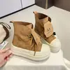 2026 Sapatos Plataforma da Moda para o Início do Outono Versáteis Estilo Coreano Casuais Tênis de Cano Alto Femininos Novos com Cadarço Aumentadores de Altura