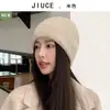 Atuendo de Blogger: Gorro de Punto de Piel de Conejo Estilo Chanel para Mujer, Gorro Grueso de Lana, Gorro de Punto Coreano Otoño e Invierno para Personas de Mediana Edad y Mayores