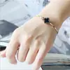 Venda Direta da Fábrica Pulseira da Moda Estilo Influenciador Tendência Versão Coreana Joia Trevo de Quatro Folhas Pulseira Popular Europeia e Americana