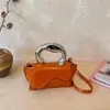 Bolsos de diseñador únicos para mujer, nuevo estilo verano 2026, bolso cruzado dulce y personalizado, bolso de mano moderno y simple estilo coreano