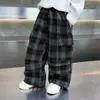 Calças de Trabalho Xadrez para Meninos Primavera e Outono 2026 Outono Novo Estilo Coreano Cool Bebê Casual Calças Longas Calças de Perna Larga