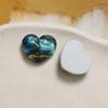 Tinta al óleo de ondulación de agua cóncavo-convexa en forma de corazón amor diy aretes de resina horquilla para el cabello femenina material para funda de teléfono móvil al por mayor
