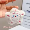 Muñecos para lanzar en bodas, llaveros de peluche, colgantes de muñecos para mochilas de mujer, pequeños regalos promocionales al por mayor
