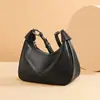 Bolso de Hombro Cruzado para Mujer Estilo Dumpling de Lujo Ligero Transfronterizo Nicho Retro Gran Capacidad Versátil Moda Nueva 2025