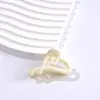 Clip de Agarre Medio Trenzado de Amor Frosty de 4.5 cm Clip Lateral Simple Todo Fósforo Transfronterizo Más Vendido Clip de Tiburón para Cola de Caballo Alta
