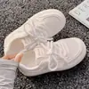 Zapatos Blancos para Mujer 2025 Otoño Nuevos de Suela Gruesa de Malla Transpirable Zapatos Leche Fufu Versátiles Casuales con Corte para Mujer