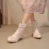 Llegada Nueva Cheongsam con 43 Encaje Encaje Botas Cortas Botas Hanfu 282024 Estampado Grueso Medio Botas para Padres e Hijos Mujeres Cadena de Perlas