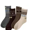 Meias Longas Femininas Fair Isle Outono e Inverno Meia-Panturrilha Fofas Quentes Femininas Retrô Estilo Japonês Ins Tendência de Natal Estilo Popular