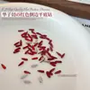 Mini Diamantes de Imitación Rojos K9 para Uñas con Bordes Biselados, Diamantes Irregulares Rojos de Fondo Plano para Uñas de Año Nuevo, Paquete Mixto