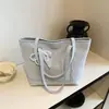 Bolso de mujer transfronterizo de gran capacidad 2026 nuevo versátil de moda bandolera moderno para ir al trabajo retro casual bolso tote