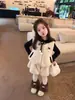 Chaleco de forro polar con capucha para niña, estilo nuevo 2026, conjunto de chaleco y shorts con forro de forro polar para bebé niña, otoño e invierno