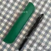 Estuche de cuero para lápices al por mayor, estuche para bolígrafos de color ultra-fibra, estuche protector para bolígrafos, estuche de cuero suave para bolígrafos, estuche para bolígrafos táctiles con logo