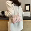 Bolsa de Ombro Transversal Feminina Nova Corrente Romboidal Transfronteiriça Simples Versátil Portátil Bolsa de Maquiagem Bolsa de Ombro Transversal de Alta Qualidade