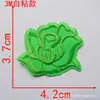 Tamanho pequeno, médio e grande autoadesivo bordado de flor de rosa adesivo de tecido patch branco patch decorativo para roupas flor de tecido acessórios de vestuário