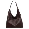 Bolso Tote de Gran Capacidad con Textura Tejida 2026 Nuevo Estilo Principios de Otoño Sensación Relajada Alta Estética para el Trabajo, el Viaje Diario, Bolso de Hombro Casual