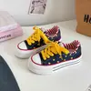Tênis de lona com sola grossa estilo coreano para mulheres 2026, sapatos casuais versáteis da moda com cadarço e bico redondo, estilo coreano H1576