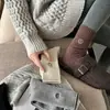 Meias Simples Bordadas com Rosto Sorridente Sem Costura Estilo Coreano Youjiaxiu para Mulheres Meias Esportivas Outono e Inverno Meias Quentes de Lã até o Meio da Panturrilha