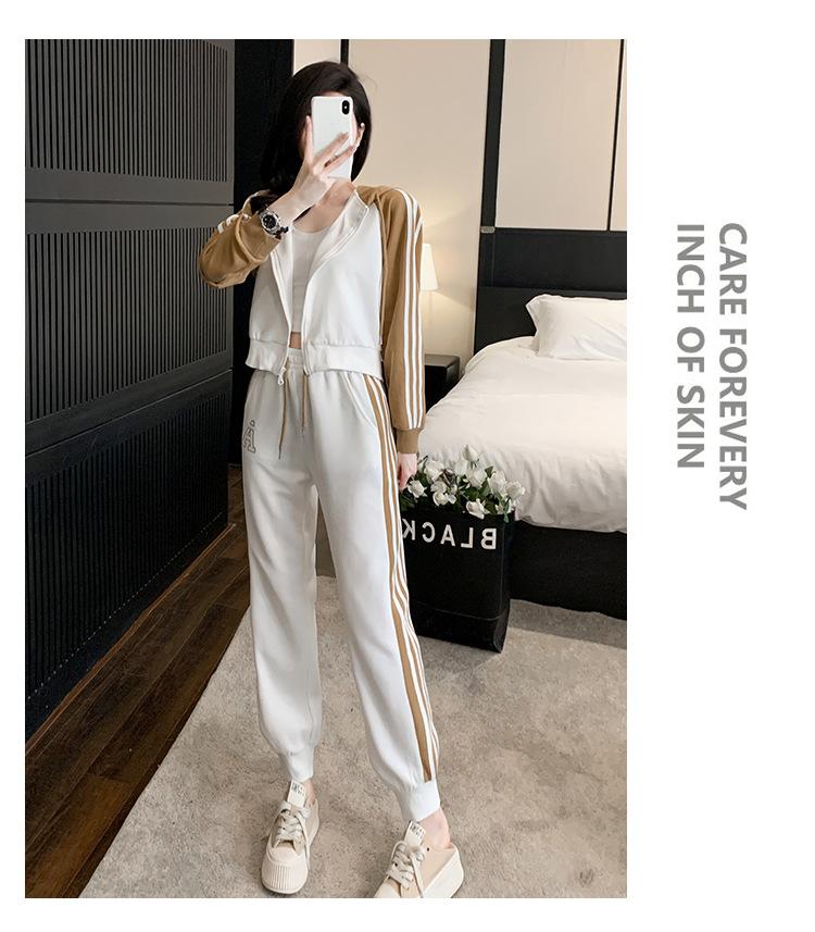 跨境淘货源2023秋季新款街头潮流减龄小个子爆款欧货网红款运动套装休闲运动气质休闲时尚流行新款秋装秋装女装时尚套装套装女装秋季套装女套装女女士运动服女装两件套套装卫衣套装休闲套装秋季套装女装时尚套装盐系休闲套装女装2023百搭设计感小众洋气欧货阿里国际站跨境采购Cross-border, shopping source, foreign trade, export, 2023 fall, new, street trend, explosive, European goods, network red, sportswear, leisure sports, temperament leisure, fashion popular, new autumn wear, autumn women's wear, fashion suit, women's wear, women's wear, women's wear, women's sportswear, women's two-piece, hoodie suit, casual suit, autumn suit, women's wear, Fashion suit salt department, casual suit women's dress, Ali International Station, cross-border procurement