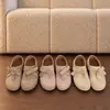 Sapatos Birkenstock com Rebite Francês Laço Salto Escondido 2026 Nova Primavera Duas Formas Cobertura Total Solado Grosso Mocassins Sapatos Individuais Femininos