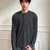 Camiseta de manga larga cómoda para hombre de otoño, nuevo estilo 2026, top versátil y moderno de corte holgado