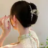 Grampo de Cabelo Geométrico de Liga Metálica Estilo Coreano Fresco e Doce Clipe de Tubarão Acessórios de Cabelo Moda Feminina Acessórios para Cabeça