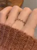 Exquisito Anillo de Zirconia para Mujer, Anillo Abierto de Lujo Ligero, Diseño de Nicho, Anillo de Dedo Índice de Doble Capa, Anillo Liso Minimalista de Alta Gama