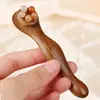 Massageador de Chifre de Ovelha com Vagem de Lótus, Bastão Massageador para Olhos, Bastão de Sândalo para Desobstrução de Meridianos, Bastão Massageador de Patas de Gato, Atacado do Fabricante