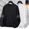 Camiseta de manga larga para hombre para otoño e invierno, marca de moda, corte holgado, forrada de forro polar, engrosada, camiseta básica casual, sudadera de cuello redondo para estudiantes jóvenes
