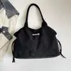 Bolsa de Lona de Pana de Gran Capacidad 2026 Nuevo Estilo Literario Simple Hombro Cruzado Rayada Terciopelo Estilo Bosque Bajo el Brazo Bolso de Mano