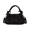 Exquisito bolso retro de gamuza de nicho para mujer, nuevo modelo 2026, bolso cruzado casual versátil, bolso de mano pequeño súper popular
