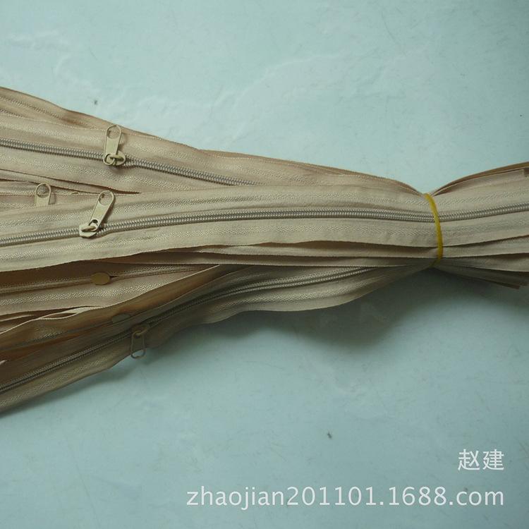 1503593765_1747809511