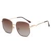 Nuevas gafas de sol polarizadas de estilo europeo y americano, elegantes, hermosas, cómodas y vanguardistas, modernas gafas de sol de conducción de metal para mujer que combinan con todo.