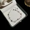Pulsera Ajustable de Amor con Circonita Bañada en Oro Real Joyería para Manos Versátil Celebridad de Internet Nicho Diseño de Lujo Ligero para Mujer Venta al por Mayor