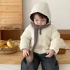 Chaqueta de Algodón Estilo Coreano para Bebé 2026 Invierno Nueva Llegada Abrigo Grueso Cálido con Capucha para Niños Ropa de Algodón Elegante para Bebé Ropa para Niños