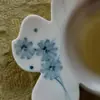 Xícaras de Chá Azuis e Brancas de Jingdezhen Pintadas à Mão com Alto Valor Estético para Uso Doméstico, Porta-Copos para Conjuntos de Chá Kung Fu, Xícaras de Degustação, Conjuntos de Xícaras e Xícaras
