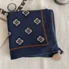 2026 Colgante de Borla para Año Nuevo Bufanda Cuadrada Ropa Artística Retro Combinación Bufanda Delgada de Seda Protección para el Cuello Bufanda Estilo Celebridad Nueva