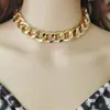 Collar corto punk esmerilado exagerado con joyería transfronteriza europea y americana, collar de cadena de metal con personalidad simple para mujer